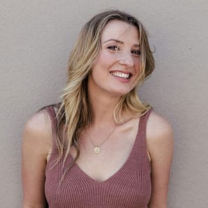 Jordanna Levine | Author, Podcaster, Manifestor & Lunar Lover